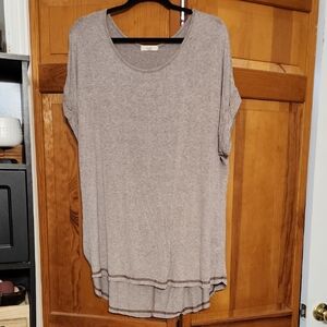 Casual Heather Gray Short Sleeve Top